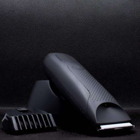 Skol Body Trimmer 2.0 + 3x BONUS Beard Oils