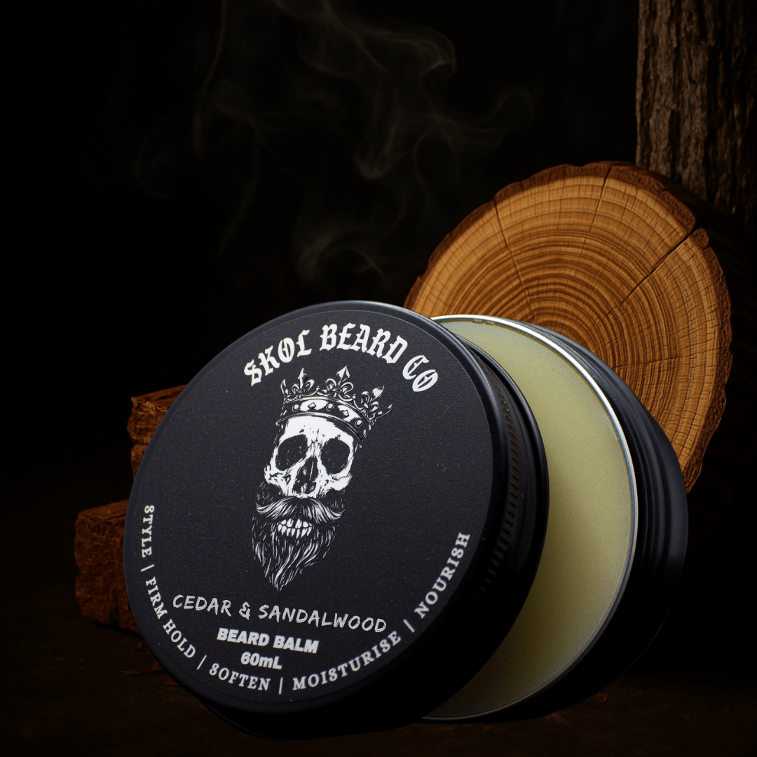 'Cedar & Sandalwood' - Rich Cedarwood, Smooth Sandalwood, Woodsmoke *Smoky, Woodsy, Natural